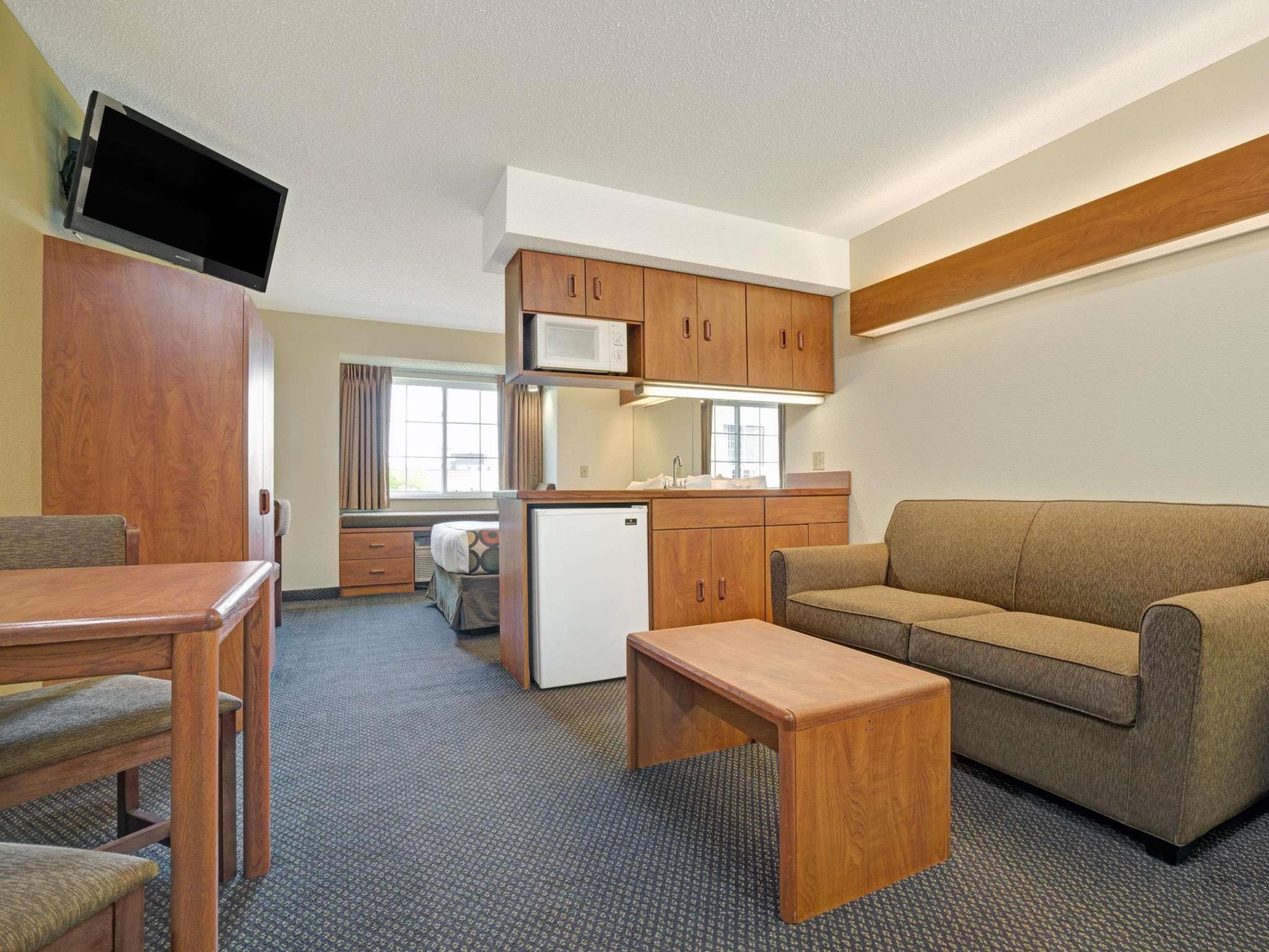 Microtel Inn And Suites - Inver Grove Heights Exterior photo