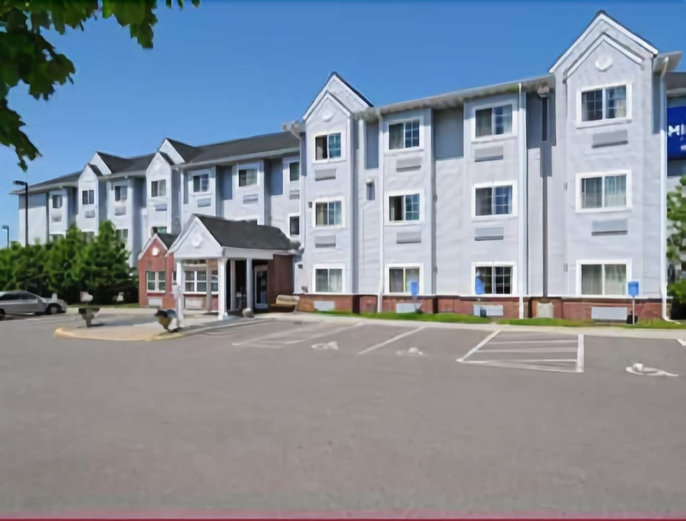 Microtel Inn And Suites - Inver Grove Heights Exterior photo